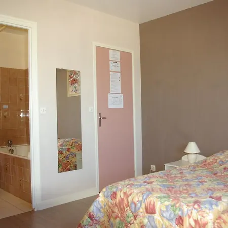 Hotel Logis Le Terminus
