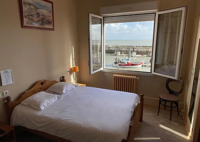 Hotel Logis Le Terminus Bourcefranc